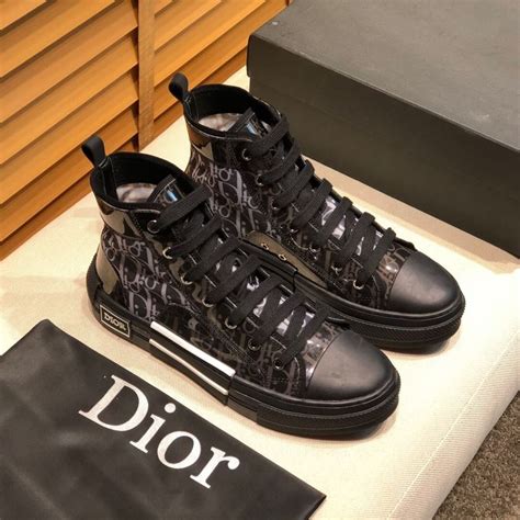 Men's Dior Sandals .